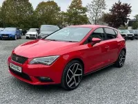 Used Seat Leon SE 105 HP (77 kW) 2014 Red Hatchback