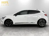 Used Renault Clio V Techno 90 HP (66 kW) 2023 White Hatchback