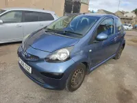Used Toyota Aygo 67 HP (49 kW) 2008 Blue Hatchback