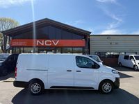 Usado Vauxhall Vivaro S 100 HP (73 kW) 2020 Branco Monovolume