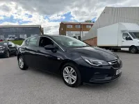Gebraucht Vauxhall Astra 110 PS (80 kW) 2018 Blau Kleinwagen