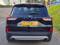 Begagnad Ford Kuga Titanium 2022 Svart SUV