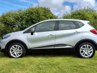Used Renault Captur Dynamique 90 HP (66 kW) 2013 Silver SUV