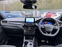 Usado Ford Kuga ST-Line 225 HP (165 kW) 2023 Azul SUV