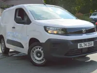 Used Vauxhall Combo S 100 HP (73 kW) 2024 White MPV