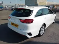 Używany Kia Ceed 2023 Biały Hatchback