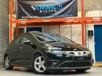 Używany Honda Civic SE 140 KM (102 kW) 2010 Czarny Hatchback