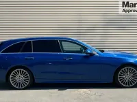Used Mercedes C220 AMG Line Premium 200 HP (147 kW) 2023 Blue