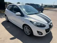 Used Mazda 2 2011 White Hatchback