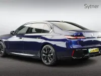 New BMW i7 M Sport 330 kW (449 HP) 2026 Blue Sedan