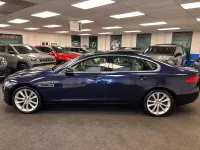 Used Jaguar XF Portfolio 180 HP (132 kW) 2015 Blue Sedan