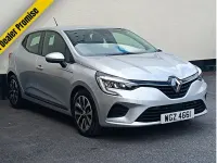 Gebraucht Renault Clio V Iconic 90 PS (66 kW) 2022 Silber Kleinwagen