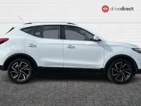 Używany MG ZS Exclusive 111 KM (81 kW) 2022 Biały SUV
