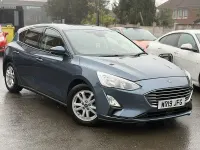 Used Ford Focus Zetec 125 HP (91 kW) 2019 Blue Hatchback