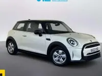 Used Mini Cooper Classic 136 HP (100 kW) 2022 White Hatchback