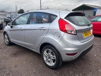 Used Ford Fiesta Zetec 82 HP (60 kW) 2013 Silver Hatchback