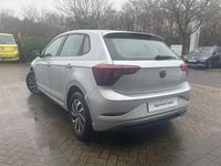 Used VW Polo Life 95 HP (69 kW) 2024 Silver Hatchback