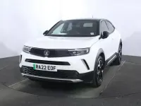 Used Vauxhall Grandland X Design Edition 130 HP (95 kW) 2022 White SUV
