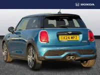 Used Mini Cooper S Exclusive 176 HP (129 kW) 2024 Blue Hatchback