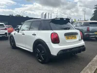 Used Mini Cooper S Hatch 176 HP (129 kW) 2023 White Hatchback