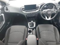 Used Kia Ceed 118 HP (86 kW) 2020 Red Hatchback
