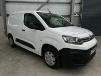 Used Citroën Berlingo 75 HP (55 kW) 2021 White MPV