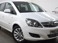 Used Vauxhall Zafira Design Edition 115 HP (84 kW) 2013 White MPV