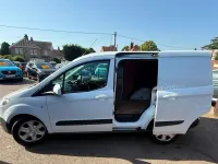Used Ford Transit Trend 100 HP (73 kW) 2019 White Van