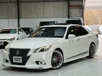 Used Toyota Crown Edition 2013 White Sedan