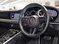 Used Porsche 911 379 HP (278 kW) 2019 White Coupe