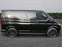 Begagnad VW Transporter Highline 2024 Svart Van