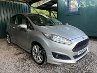 Used Ford Fiesta Zetec 125 HP (91 kW) 2014 Silver Hatchback