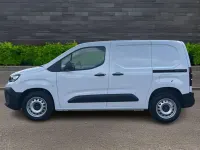 Nowe Citroën Berlingo 101 KM (74 kW) 2026 Biały Minivan