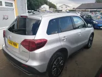 Gebraucht Suzuki Vitara SZ5 140 PS (102 kW) 2019 Silber SUV