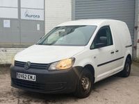 Begagnad VW Caddy 75 HK (55 kW) 2012 Vit Minibuss