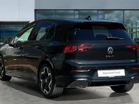 Second-hand VW Golf VIII R-line 150 CP (110 kW) 2025 Negru