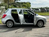 Begagnad Skoda Fabia Elegance 105 HK (77 kW) 2014 Silver Halvkombi