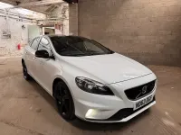 Used Volvo V40 R-Design 115 HP (84 kW) 2014 White Hatchback