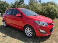 Used Hyundai i20 Active 99 HP (72 kW) 2014 Red Hatchback