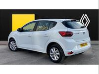 Used Dacia Sandero Comfort 91 HP (66 kW) 2022 White Hatchback
