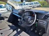 Gebraucht Vauxhall Vivaro 2024 Weiß Van / Kleinbus