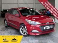 Used Hyundai i20 Premium 84 HP (61 kW) 2017 Red Hatchback