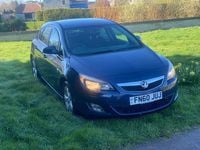 Used Vauxhall Astra SRi 110 HP (80 kW) 2010 Blue Hatchback