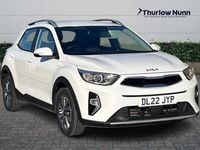 Used Kia Stonic 99 HP (72 kW) 2022 White SUV