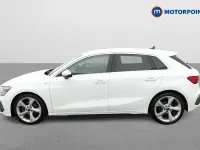 Begagnad Audi A3 Comfort 2022 Vit Sedan