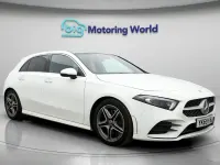 Begagnad Mercedes A250 AMG line 2019 Vit Halvkombi