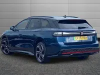 Used VW ID.7 GTX 250 kW (340 HP) 2026 Aquamarine blue with black roof Estate