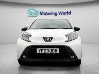 Used Toyota Aygo X 72 HP (52 kW) 2023 White SUV