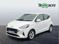 Used Hyundai i10 SE 84 HP (61 kW) 2020 White Hatchback