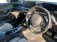 Second-hand Peugeot 2008 GTi 100 kW (136 CP) 2020 Portocaliu SUV